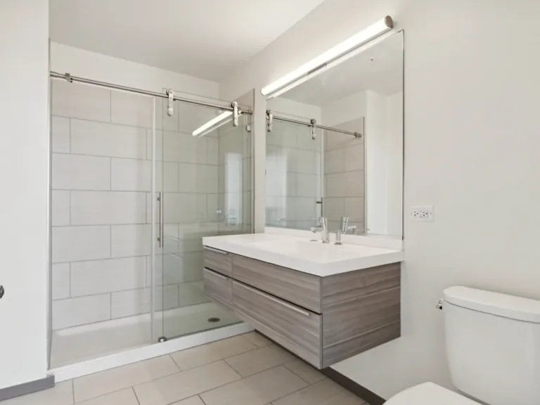 1922 N Milwaukee Ave #506 — Photo 6