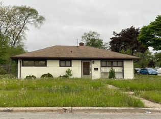 5365 N 68th St, Milwaukee, WI 53218