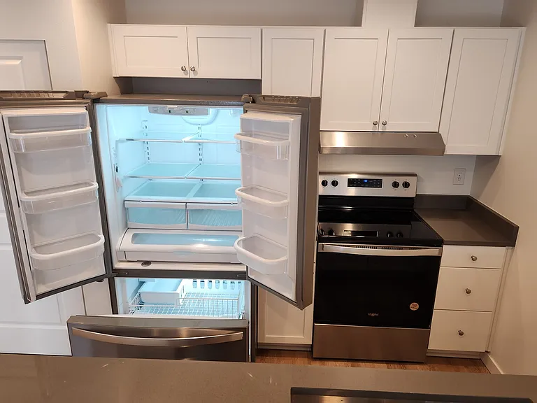 314 SW Washington Ave #102 — Photo 11