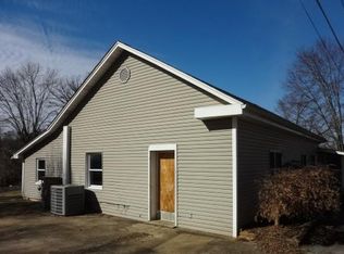 706 East St, Lenoir City, TN 37771