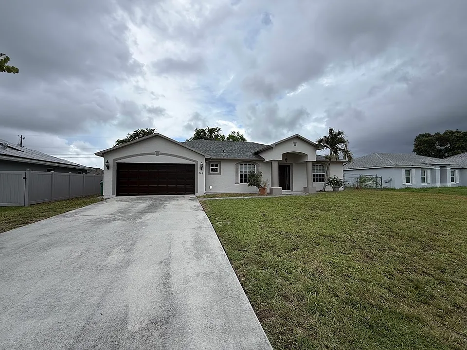 548 SW Undallo Rd