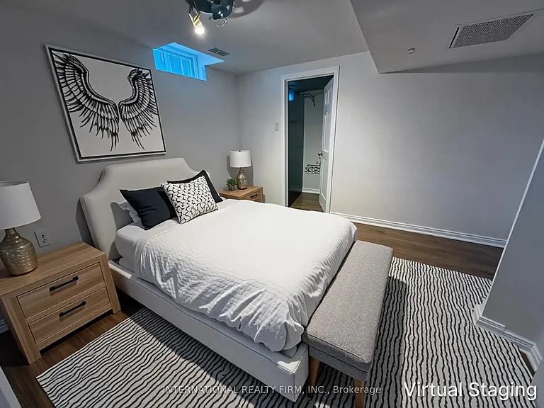 43 Falconridge Dr — Photo 16