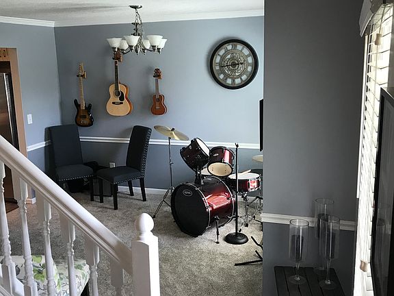 5th image of 7261 Saddlewood Dr