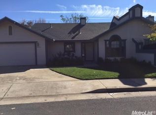 2276 Corral Dr, Auburn, CA 95603