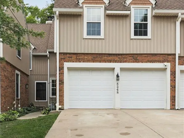 8248 NW Birch Ln, Kansas City, MO 64151