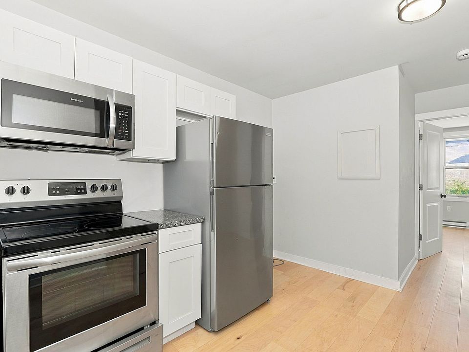 1st image of 5536 Chester Ave #2F