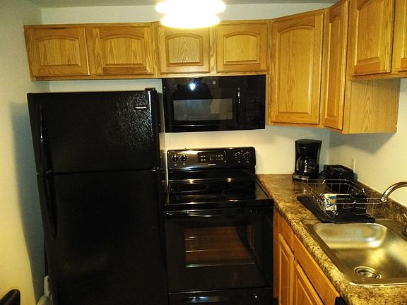 3rd image of 4300 W Ford City Dr APT 1501