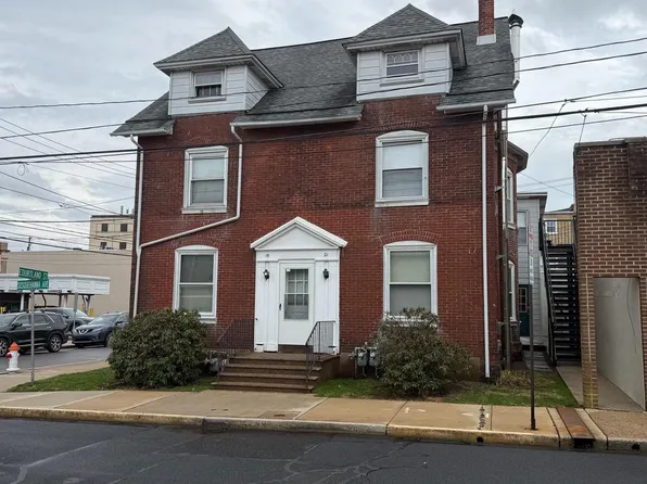 21 Susquehanna Ave, Lansdale, PA 19446