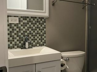 3143 S Lowe Ave, Chicago, IL 60616