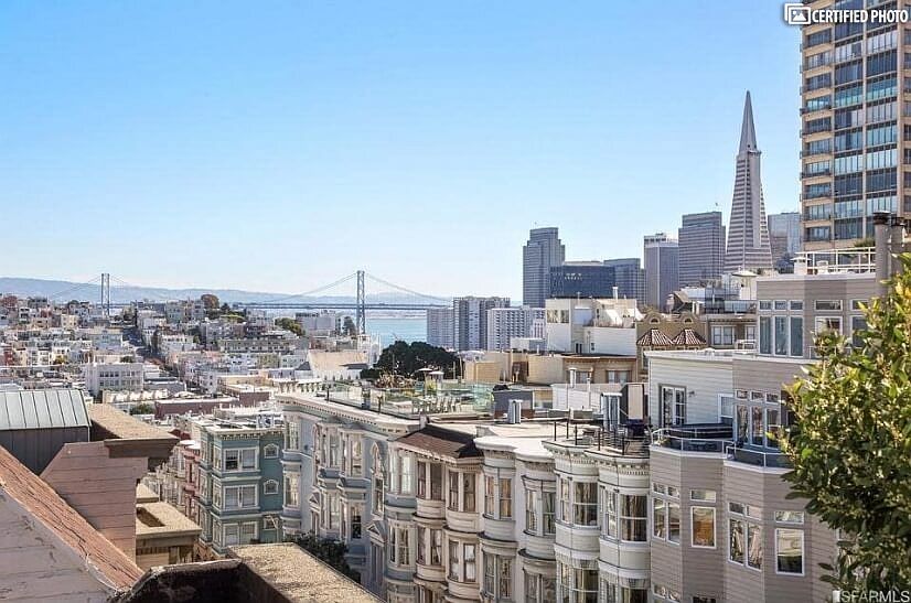 View Towards Downtown SF