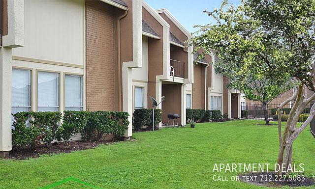 1st image of 3931 Arlington Square Dr #487