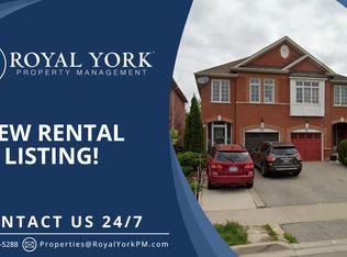43 Woodhaven Dr #2, Brampton, ON L7A1Y7