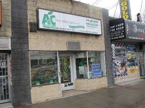 1st image of 386 E Meadow Ave