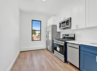 43 Dumont Ave, Brooklyn, NY 11212