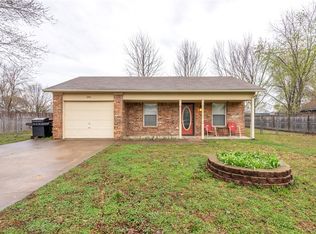 1244 Walnut Pl, Elkins, AR 72727