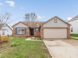 1245 Avalon Cir, Greenwood, IN 46142
