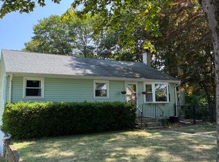 87 Spring Glen Rd, Niantic, CT 06357