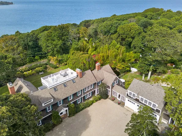 80 Gansett Road, Woods Hole, MA 02543