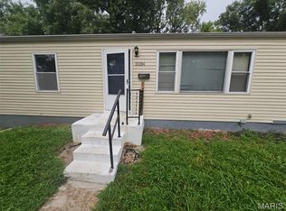 10154 Coburg Lands Dr, Saint Louis, MO 63137
