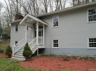 19 Egan Rd, Cold Spring, NY 10516