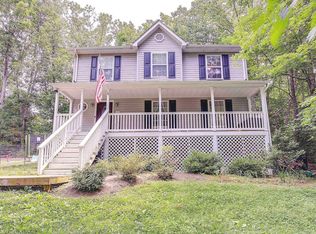 8520 Daryl Dr, Lusby, MD 20657