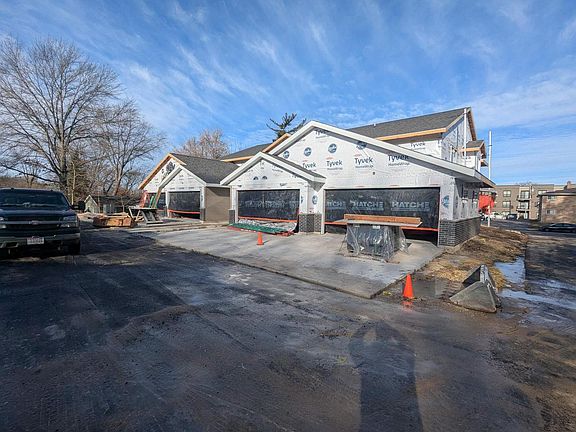 2nd image of 4719 Burma Road