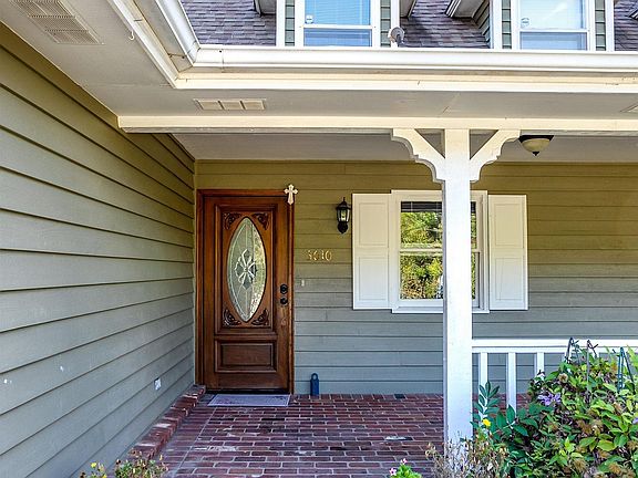 4th image of 3010 Woodsprings Rd