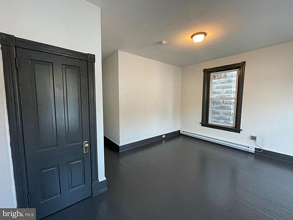 4th image of 230 Summit Ave APT 2S