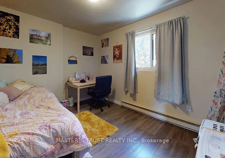 226 Westcourt Pl — Photo 8