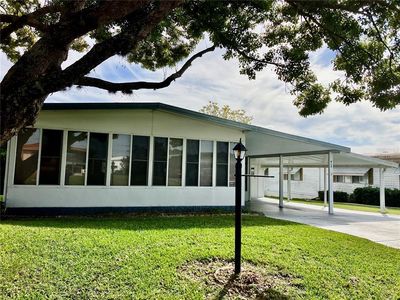 912 Beechwood Ave, Lady Lake, FL, 32159