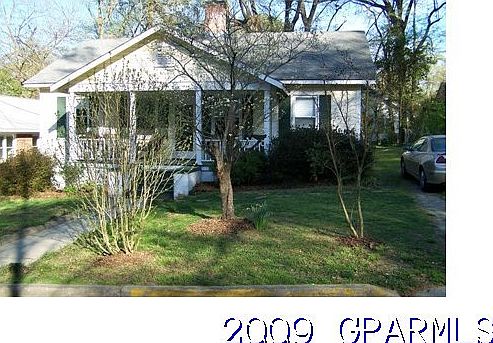 1st image of 107 Rotary Avenue S