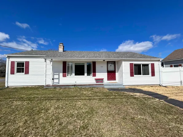 127 Maple Street, Somersworth, NH 03878