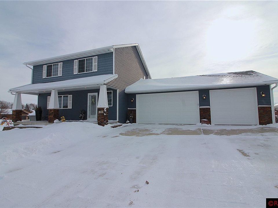 1st image of 188 Creekside Dr