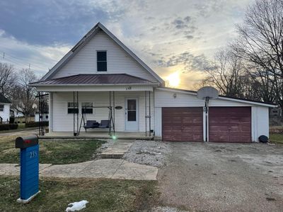 235 N Main St, New Holland, OH, 43145