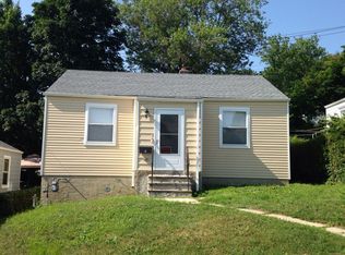 9 Floral Ln, Yonkers, NY 10703