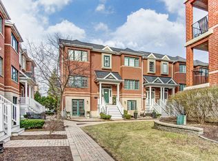 186 N Addison Ave, Elmhurst, IL 60126