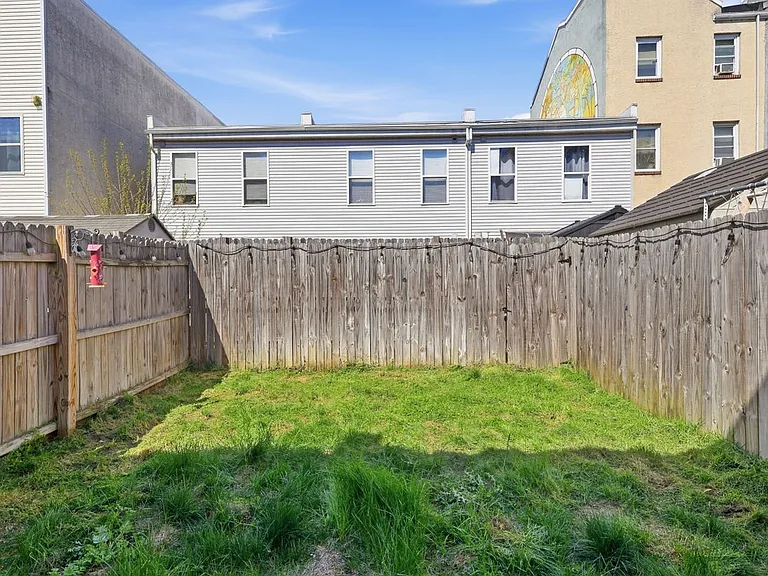 1113 Lemon St #TOWNHOUSE — Photo 46