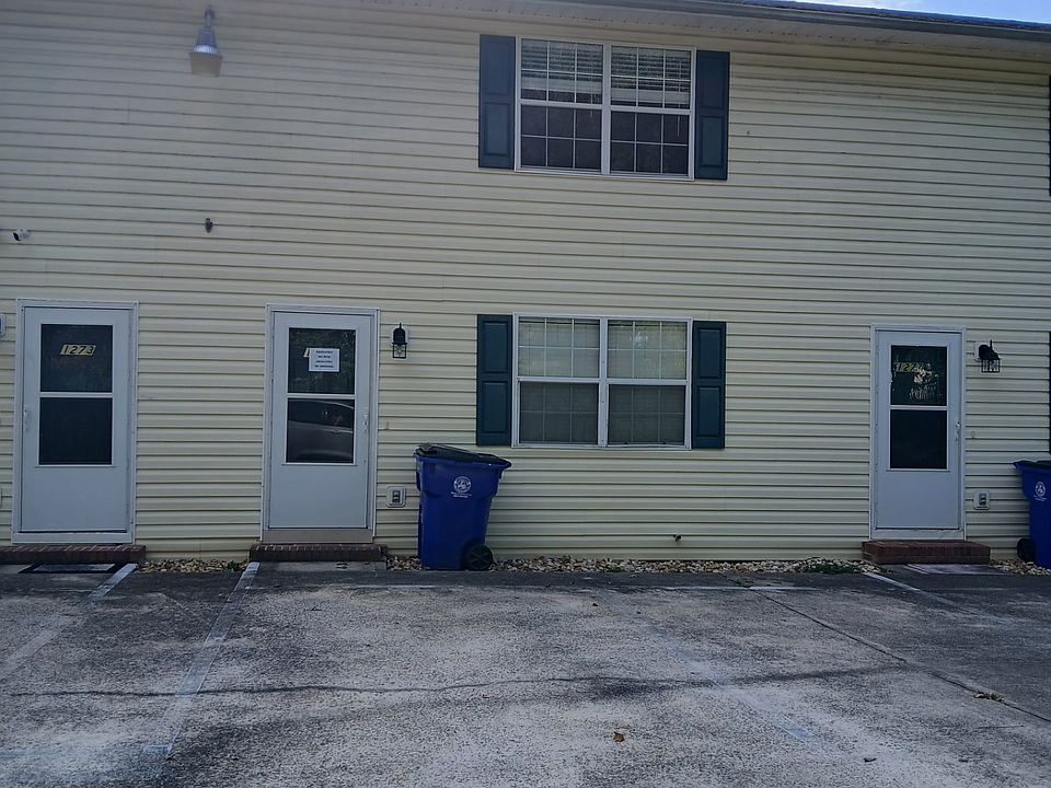 2nd image of 1275 NW Crown St