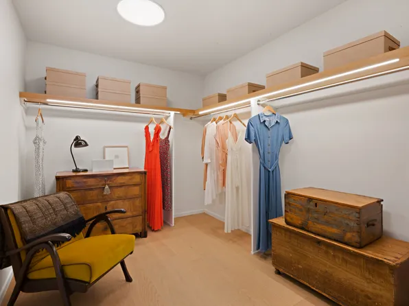 695 First Avenue image 6 of 22