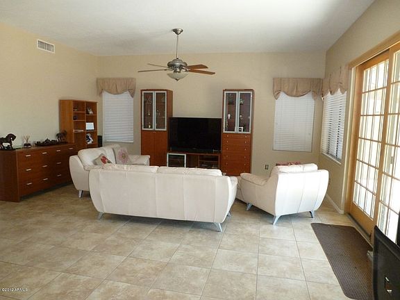 5th image of 1427 W Windsong Dr