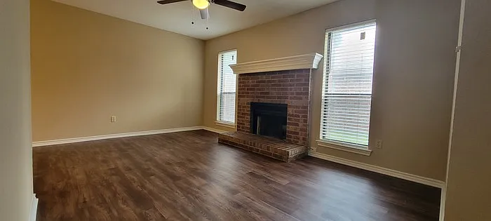 1432 Briar Cir — Photo 10