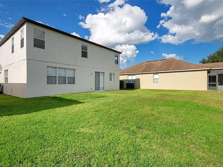 10824 Tilston Point — Photo 15