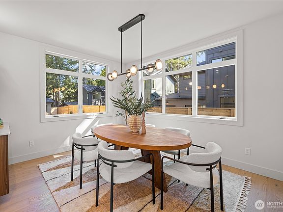 4th image of 3026 NE 95th Street