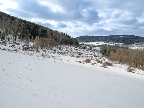5th image of 100 W Judd Rd
