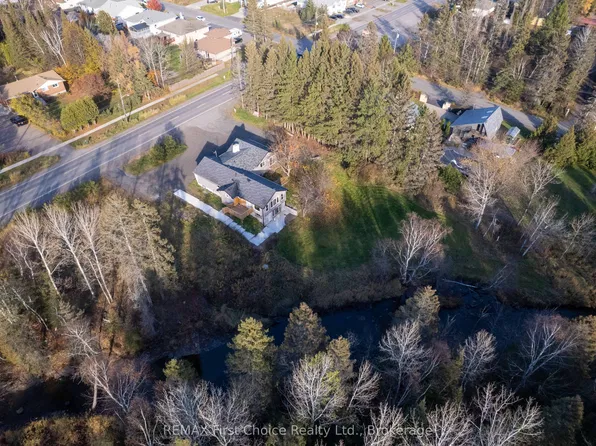 1507 John Street Rd, Thunder Bay, ON P7G 1J1
