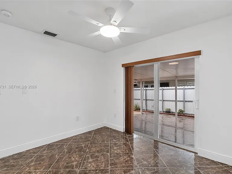 11432 NW 87th Pl — Photo 12