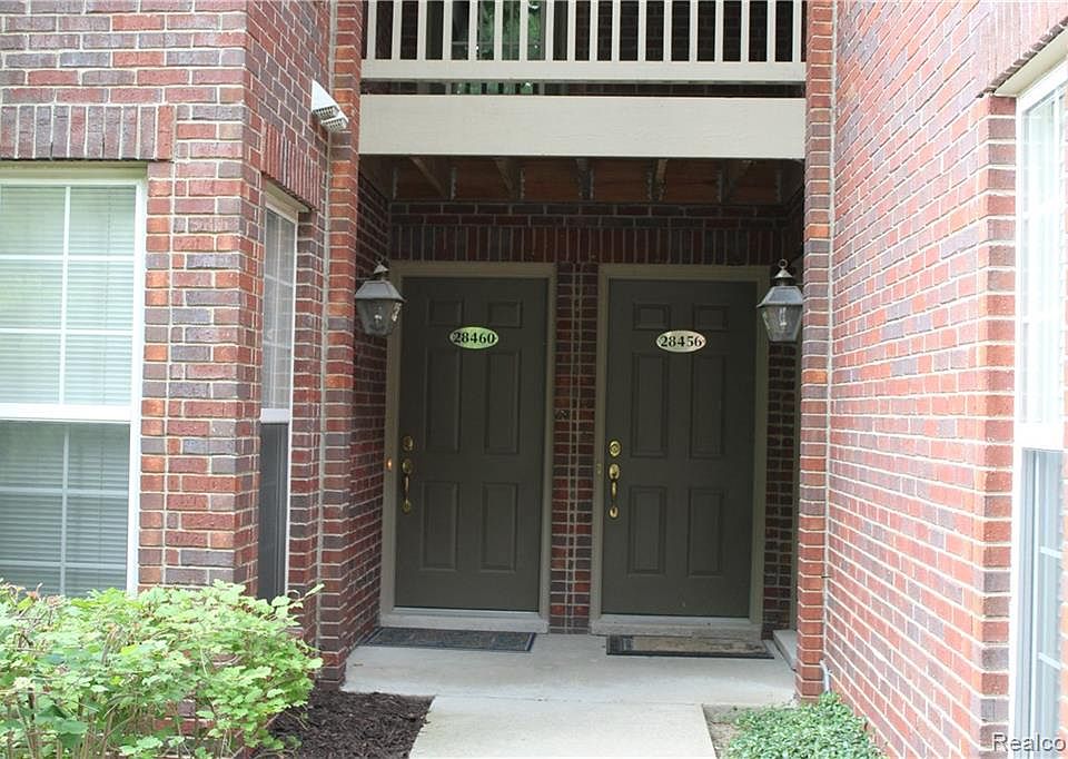 1st image of 28456 Carlton Way Dr #1