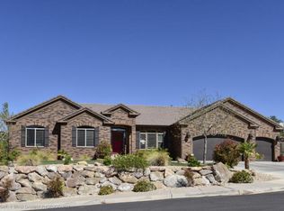 905 E Walkara Cv, Washington, UT 84780