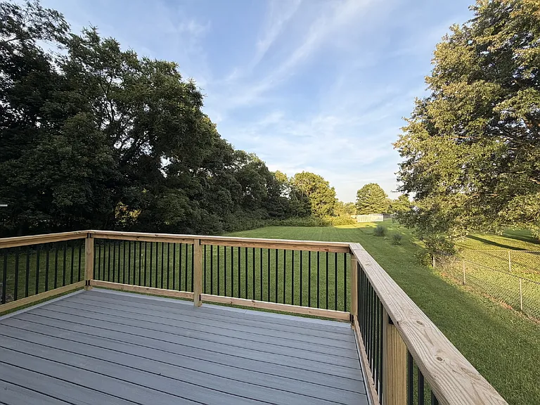 1306 Green Forest Dr — Photo 26