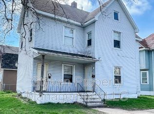 312 W Merchant St #1, Kankakee, IL 60901